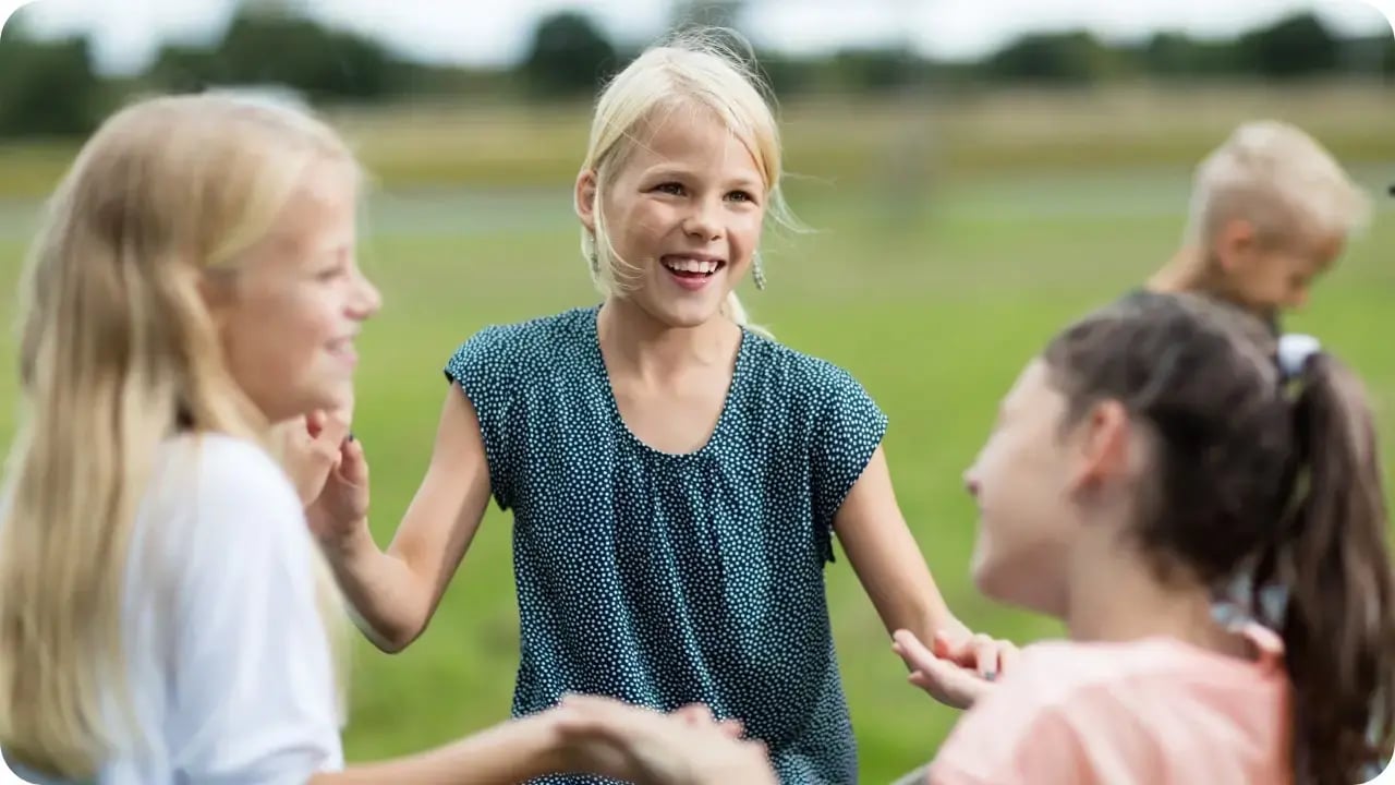 2025_Q4_myneva.daarwin_website-hero-image_web-1