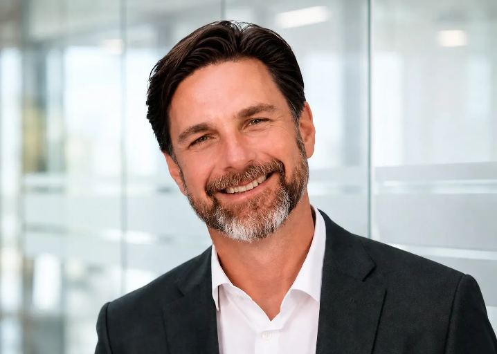 Gregor Perdacher_headshot-new
