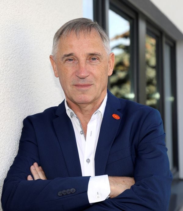 Wallrafen-Helmut-web